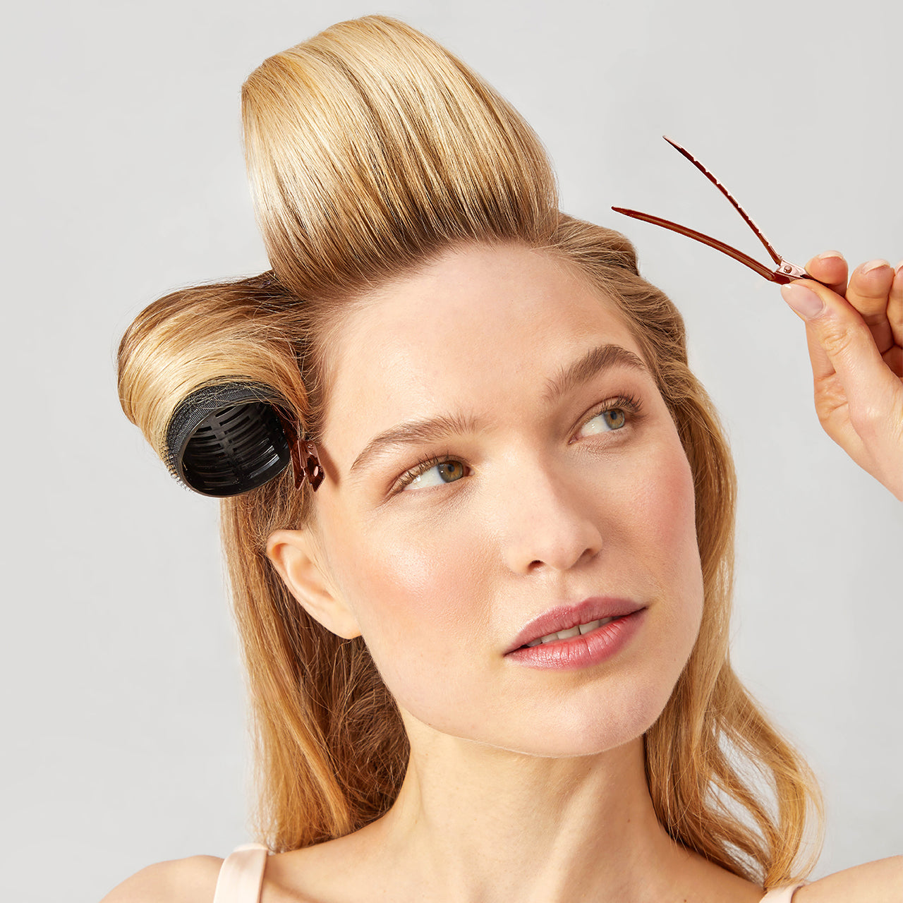 ⭐ Top Rated | Hair Rollers Styling Hair Clips Bundle - Fast Delivery - Image 6