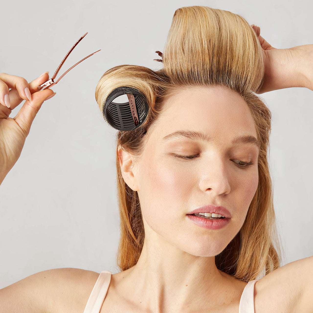 ⭐ Top Rated | Hair Rollers Styling Hair Clips Bundle - Fast Delivery - Image 5