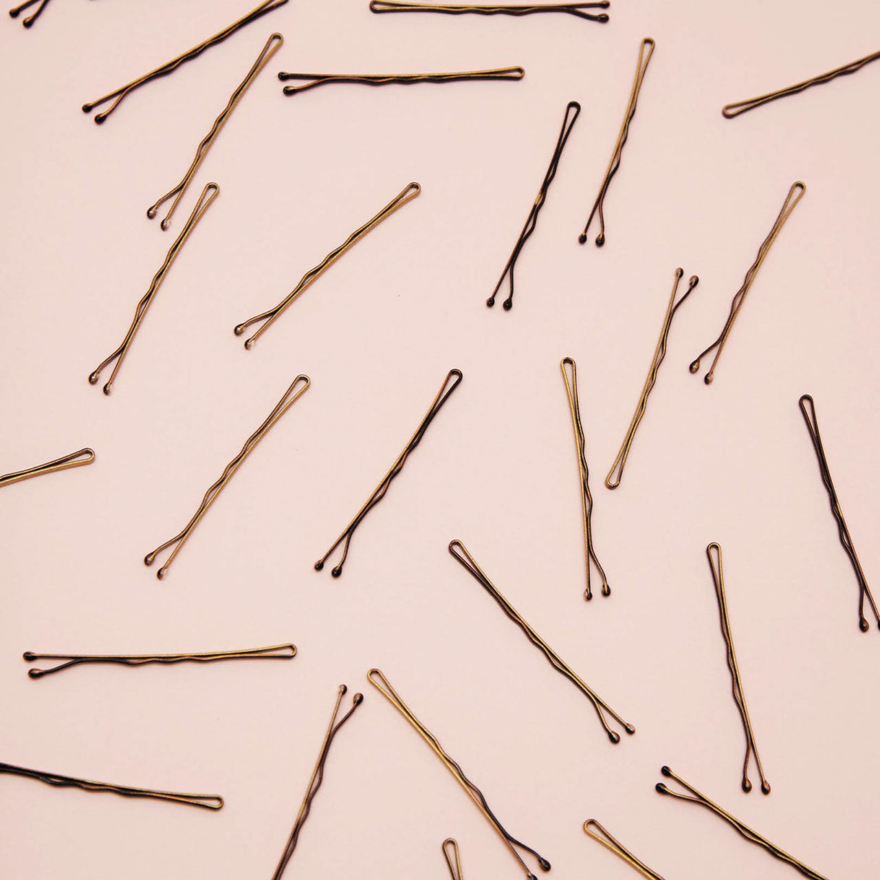 ⭐ Top Rated | Blonde Bobby Pins 45pc Set - 60% Off - Image 3