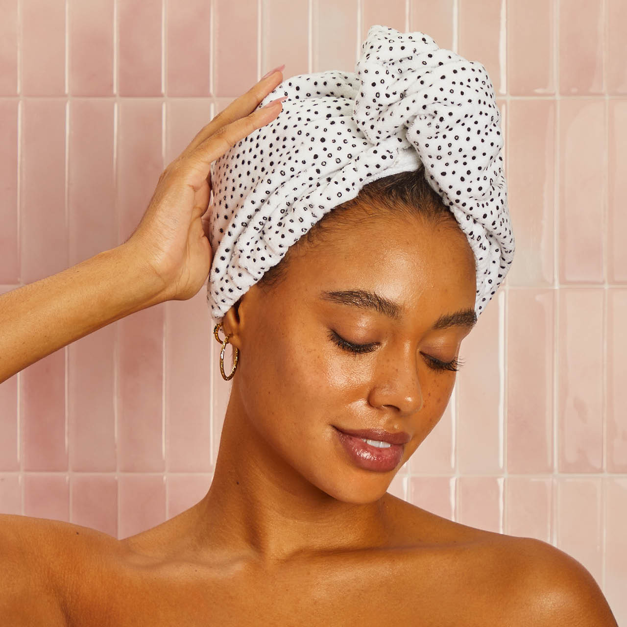 ✨ Must Have | Microfiber Hair Towel - Micro Dot - Special Deal Today - Image 2