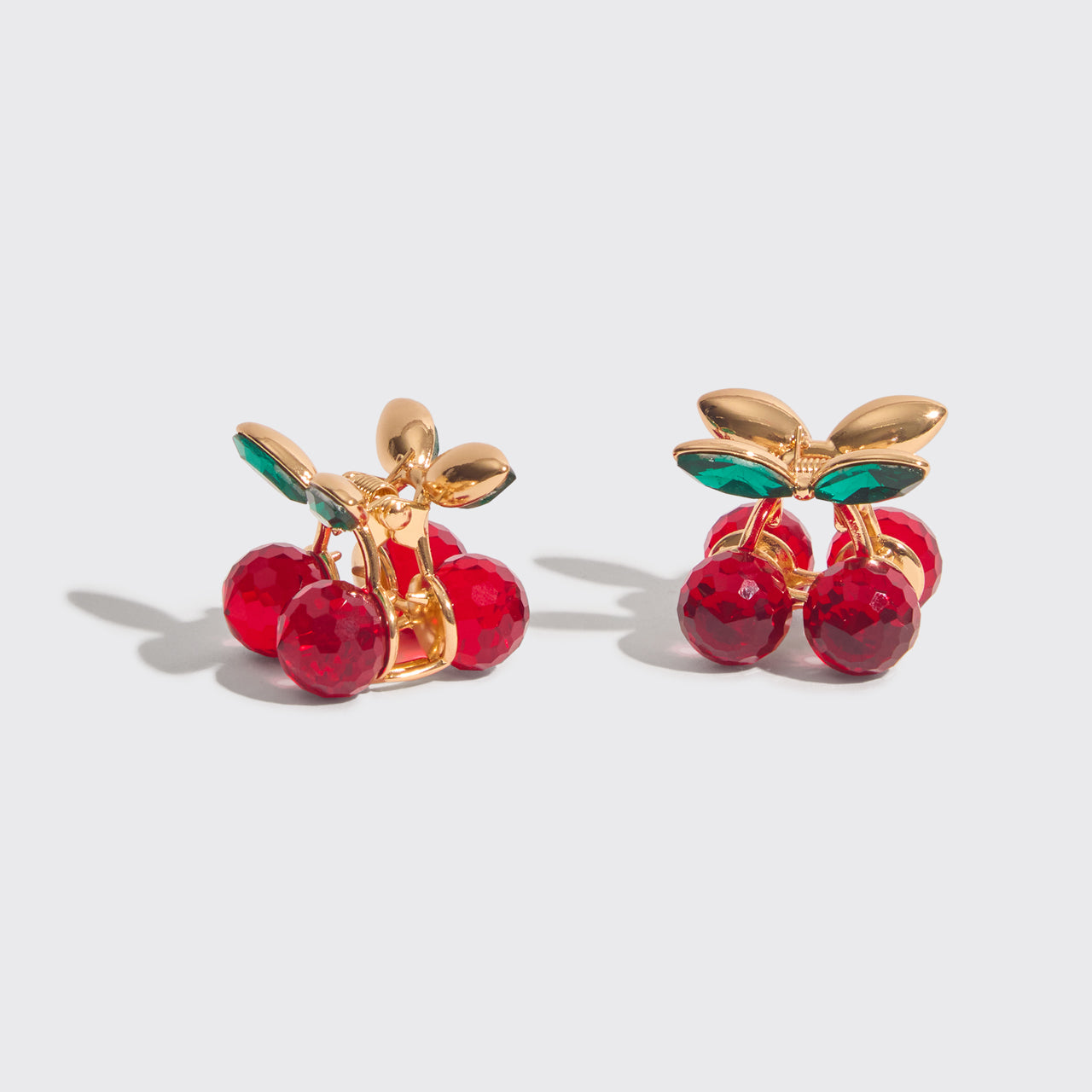 π₯ Hot Sale | Cherry Rhinestone Claw Clips 2pc Set - Mini - 60% Off - Image 4