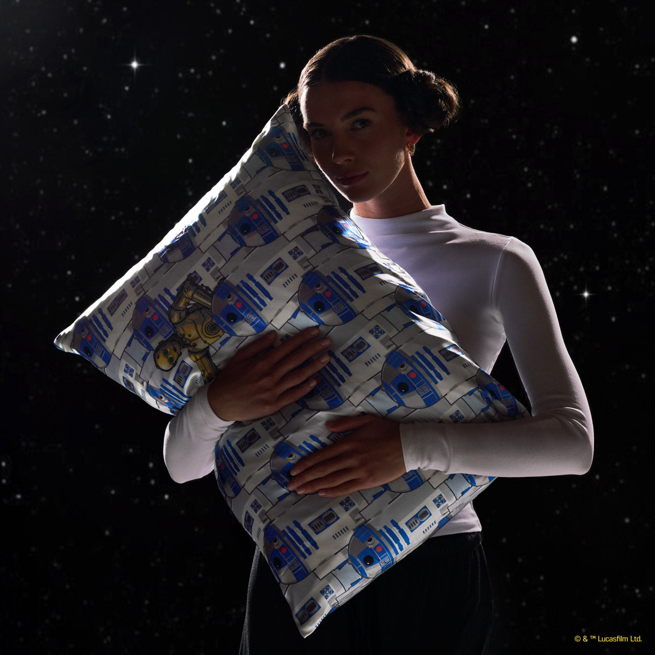 ✨ Must Have | Star Wars & Kitsch Satin Pillowcase in R2-D2 & C-3PO 2 Pack - 60% Off - Image 4