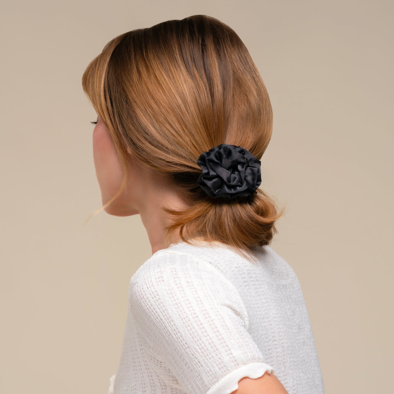 ⭐ Top Rated | Black Rosette Ruched Satin Scrunchies - Fast Delivery - Image 2