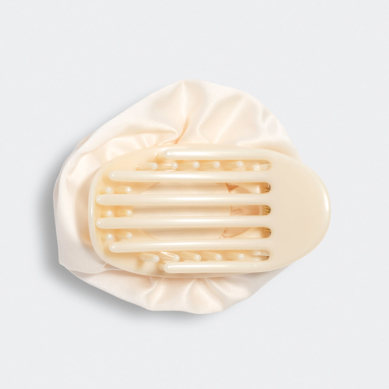 π₯ Hot Sale | Satin Rosette Flat Cloud Clip in Cream - Medium - Special Deal Today - Image 4