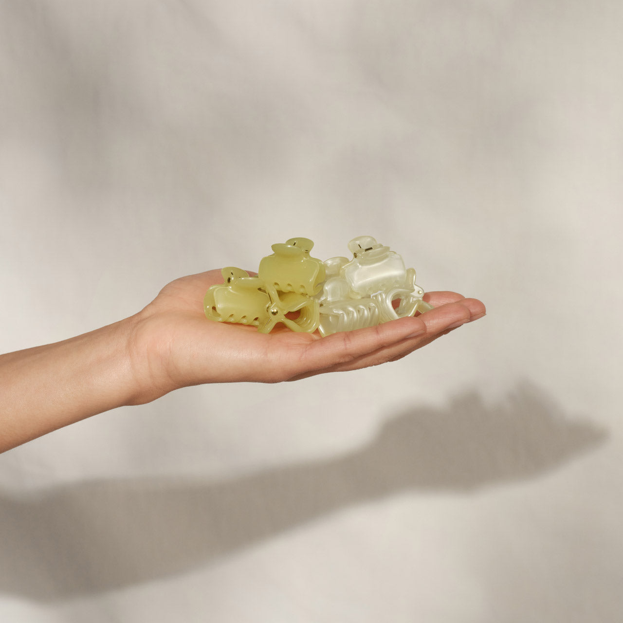 ✨ Must Have | Pearlized Cream & Butter Yellow Jelly Cloud Clips - Mini - Fast Delivery - Image 5