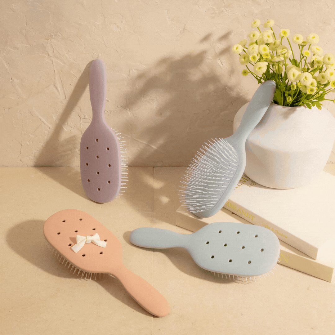 π Premium | KitschPop Paddle Brush in Soft Violet - 60% Off - Image 5