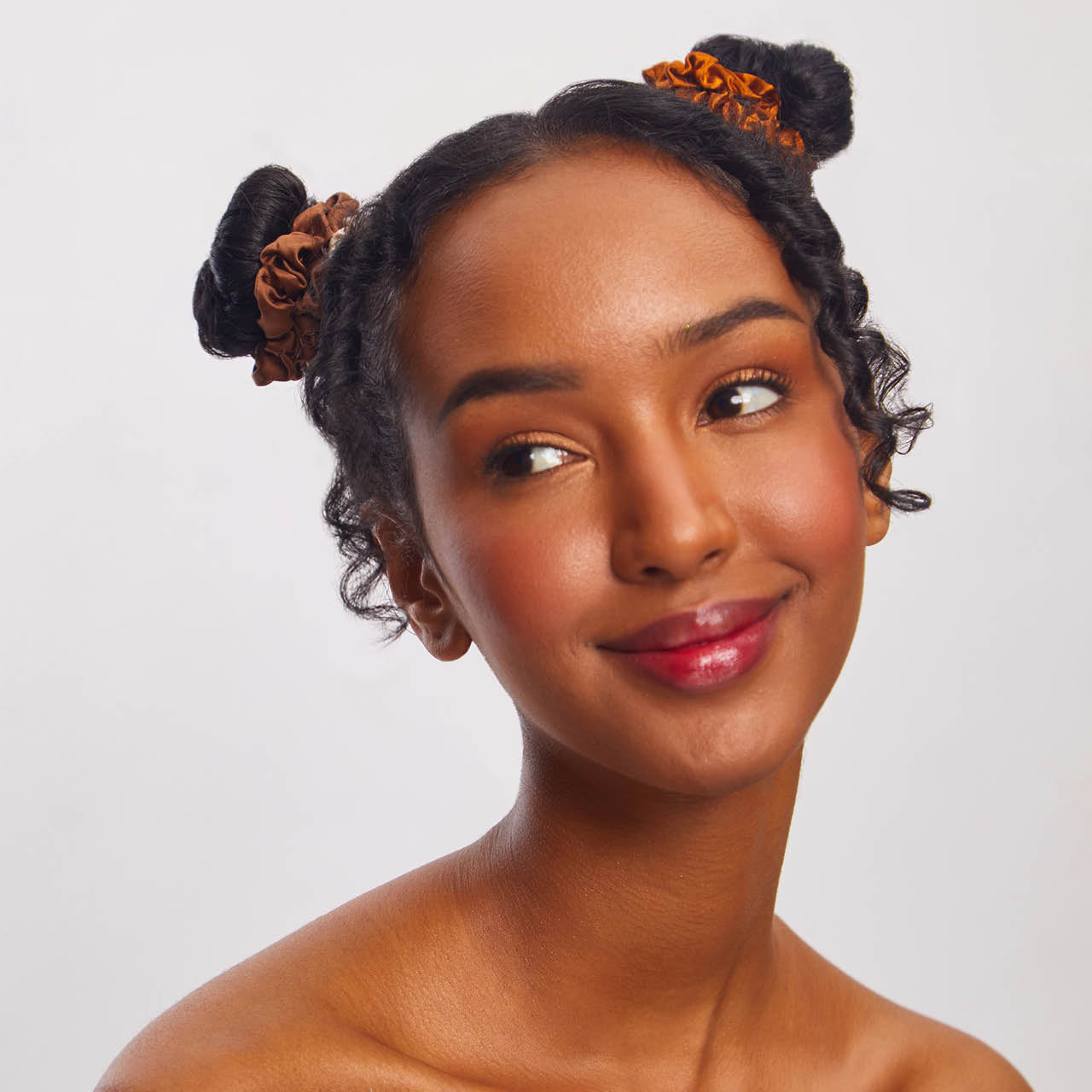 ✨ Must Have | Sedona Satin Petite Scrunchies 5pc Set - Free Shipping - Image 2